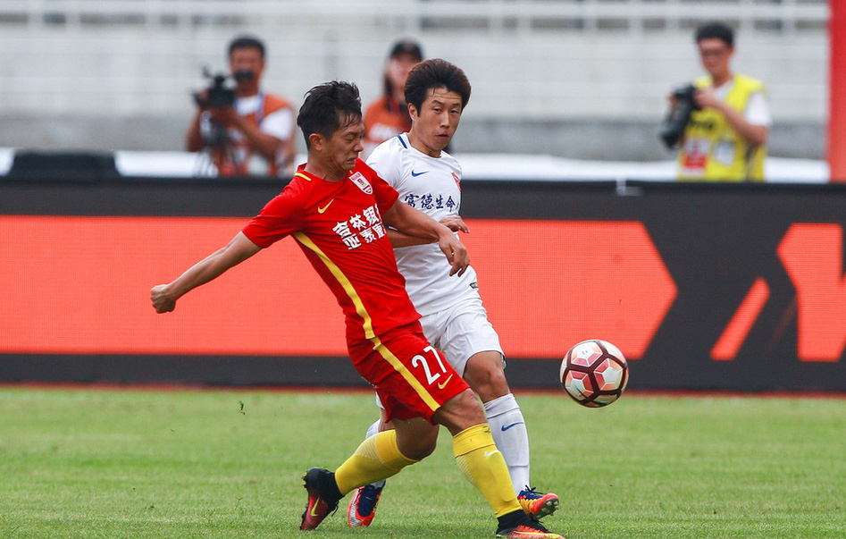 包含权健力争转运，面对亚泰争取卫冕冠军的词条