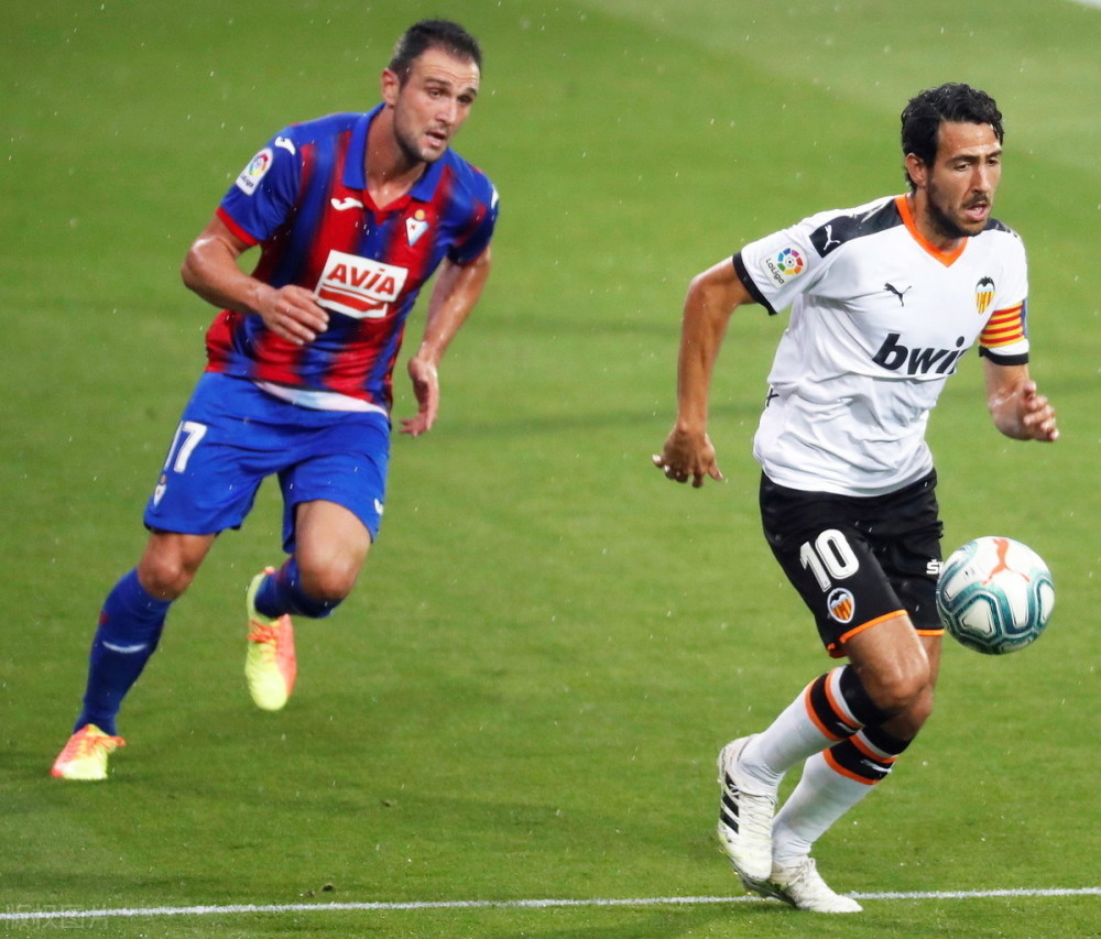 瓦伦西亚客场击败对手，联赛排名稳步上升的简单介绍