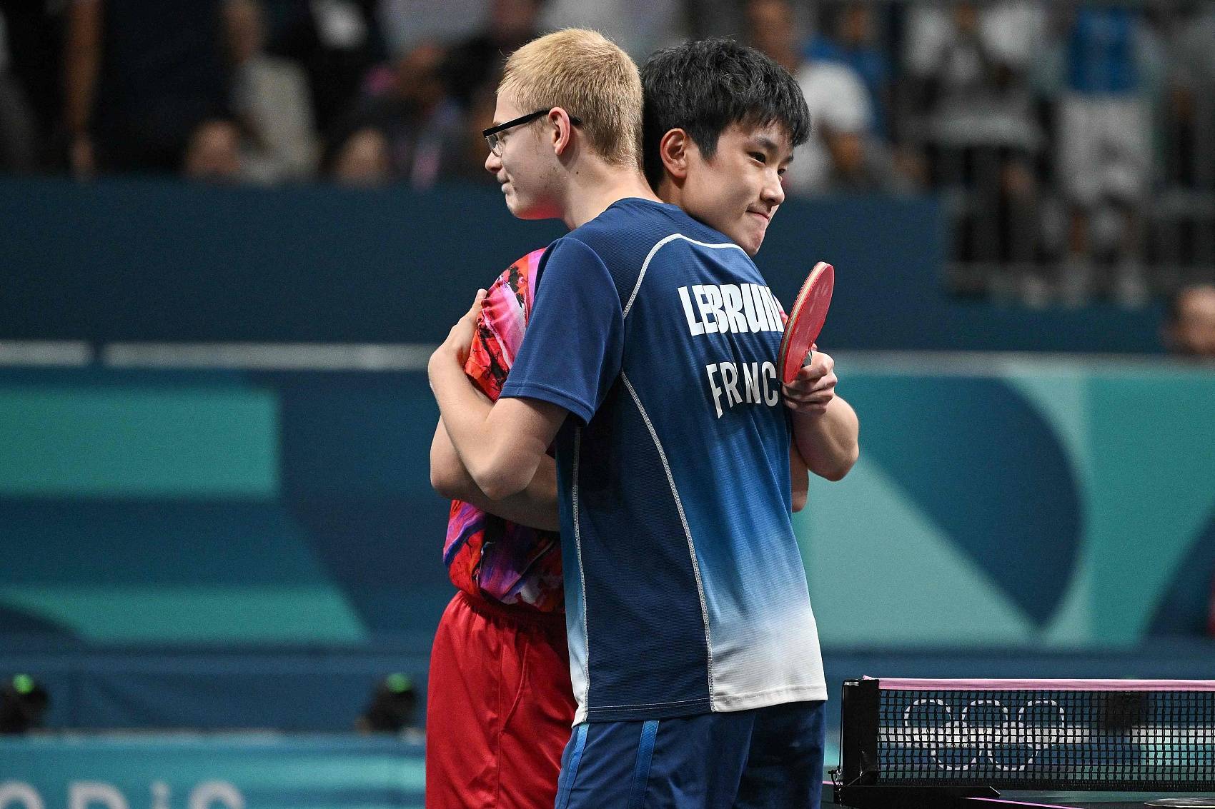 法国队鏖战韩国队，张本智和统治全场的简单介绍