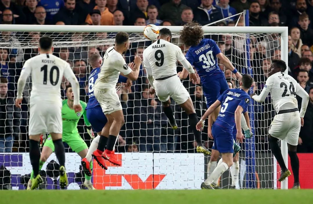 法兰克福神勇击败对手，取得胜利