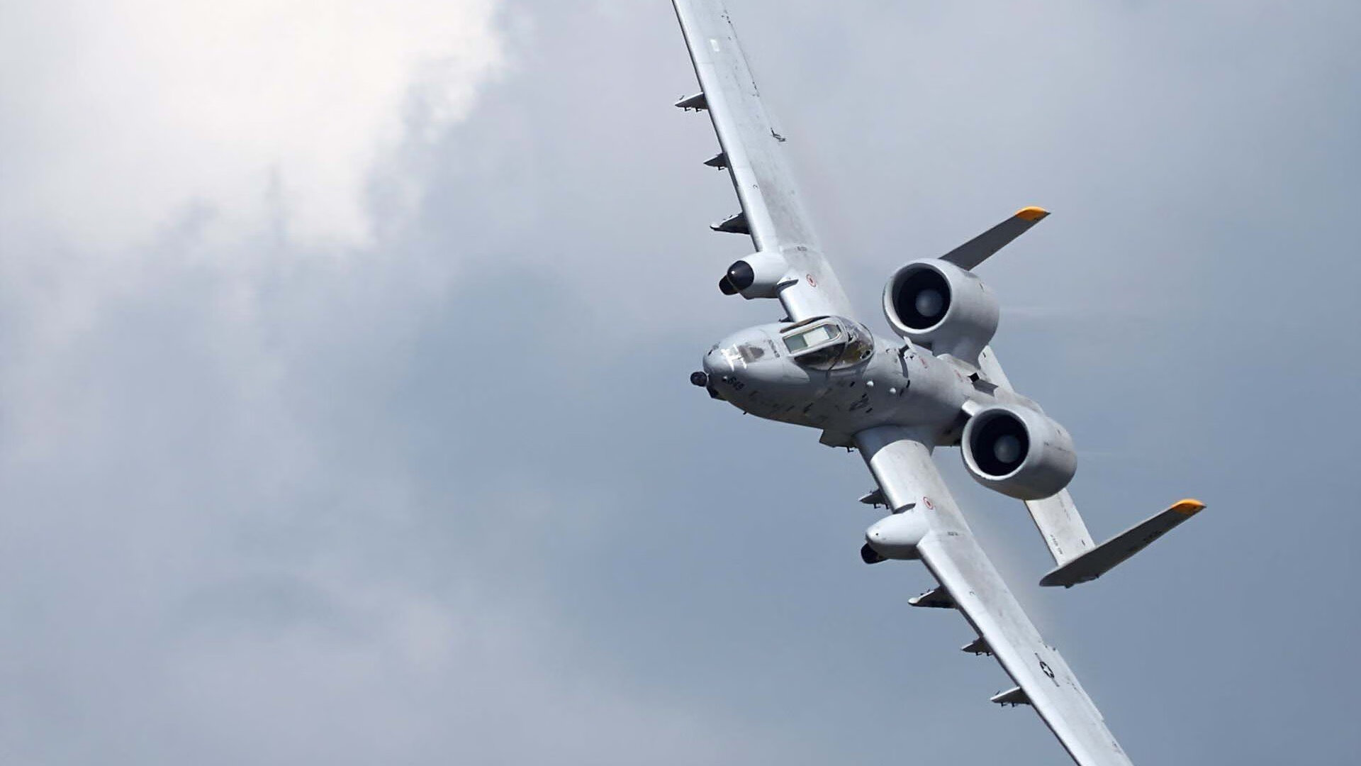 年度焦点之战之夜,米切尔贡献制胜表现