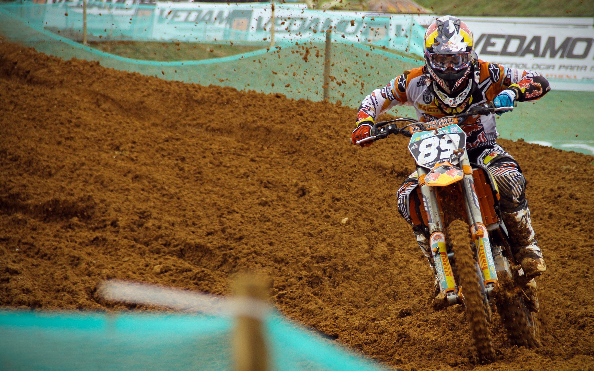 绝境逆转!拉文末节封神,尼克斯翻盘广东队