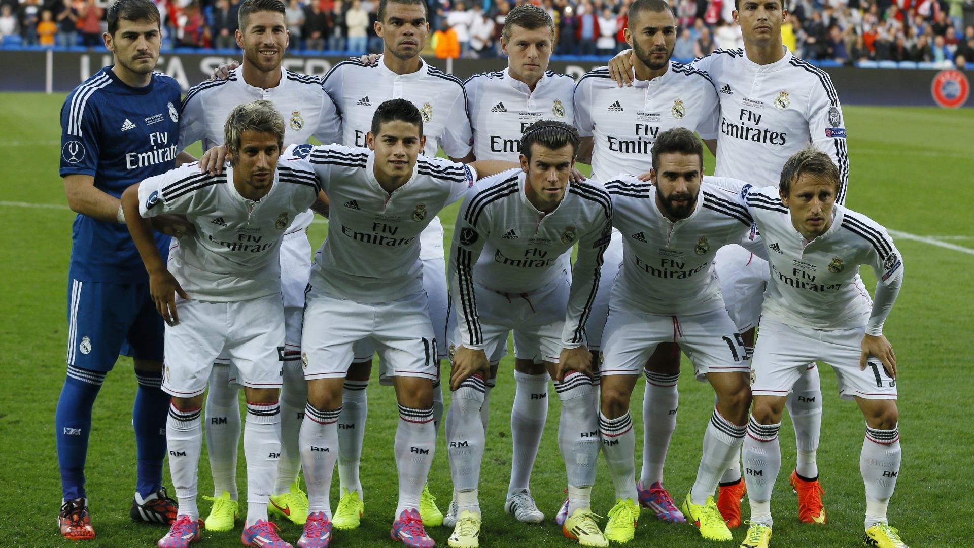 德甲争冠战焦点战，新疆队压哨击败公牛